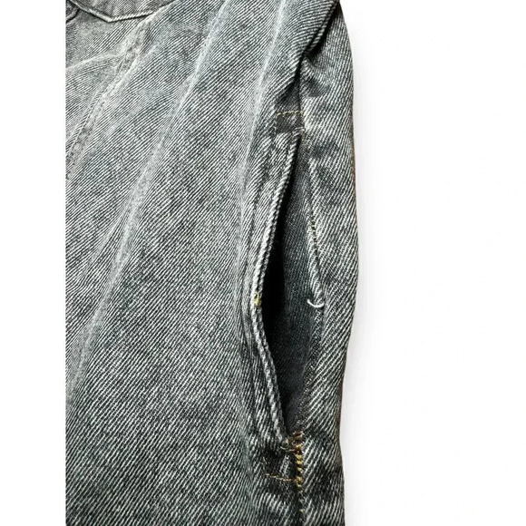 Distressed Denim Jacket with Zelda Triforce Embroidery Gamer Streetwear‎ - Picture 6 of 12